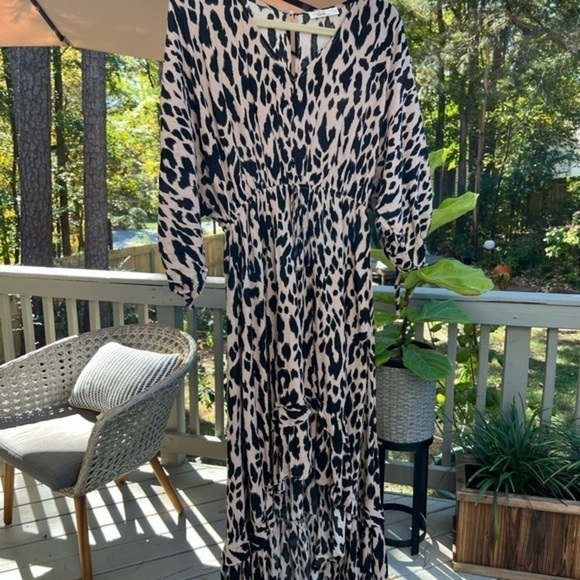 Talulah Animal Print Ruffled Kimono Style Dress with Shorter Front - Picture 10 of 13